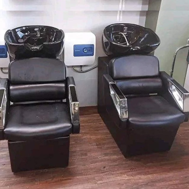 EXCUTIVE SALON CHAIRS WITH SINK 