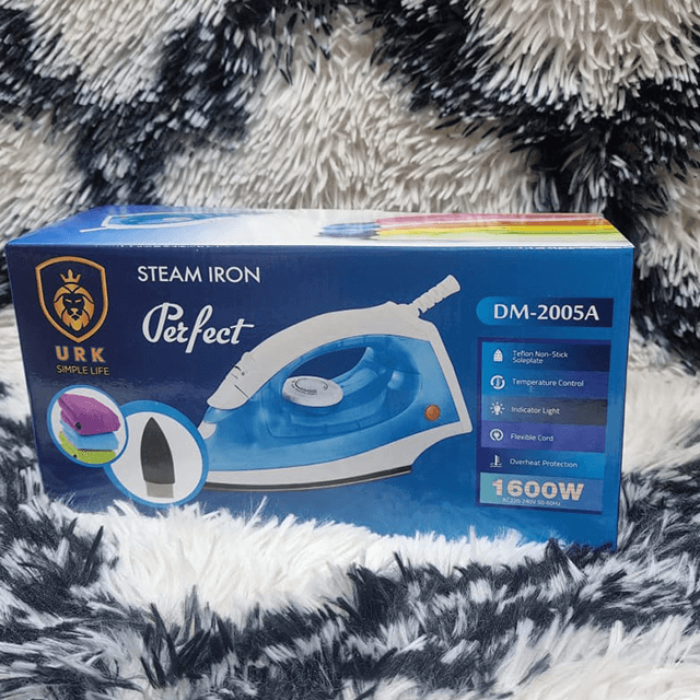URK DM-2005A STEAM IRON BOX