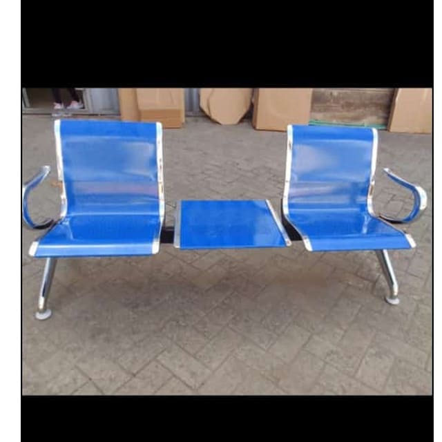 Metallic Public Waiting Chair with Table
